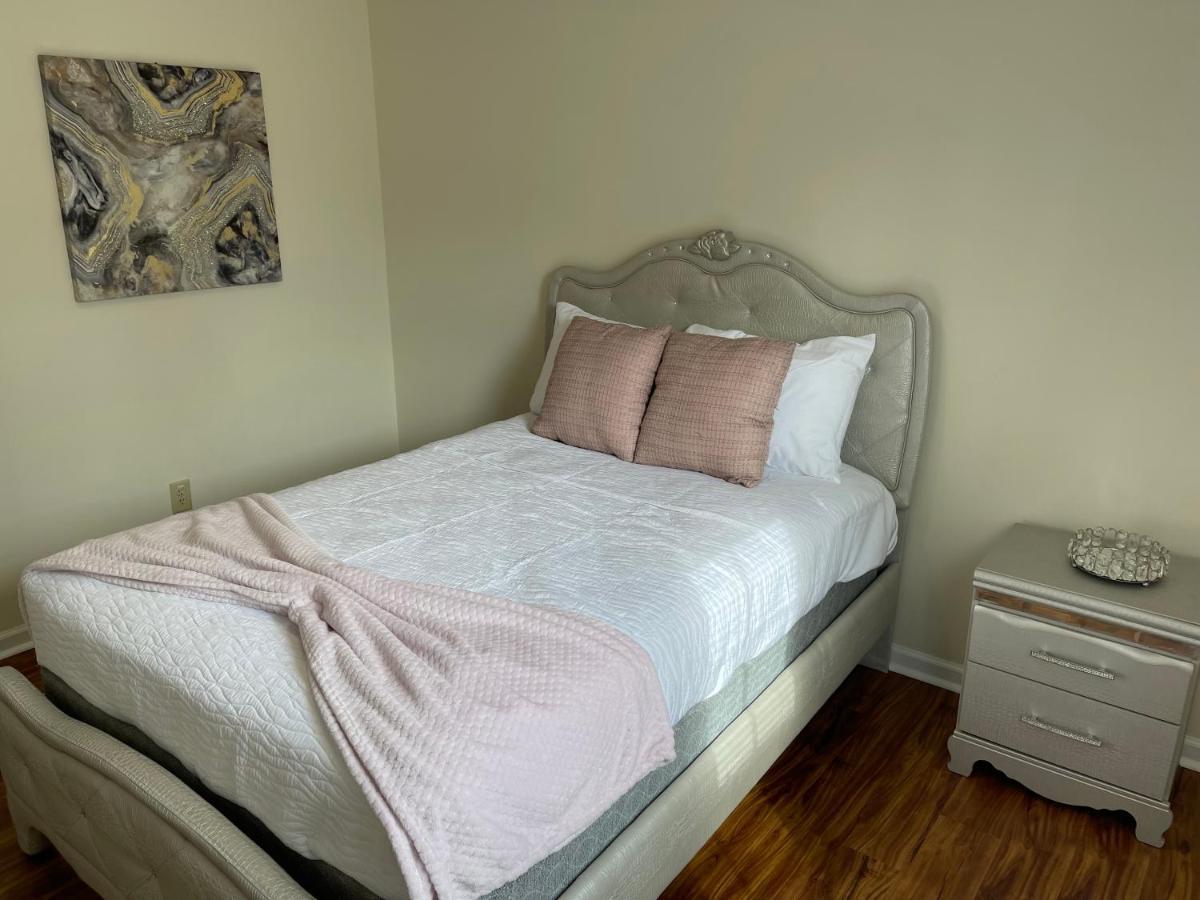 Pet- Friendly, & Close To Uptown Charlotte Exterior foto